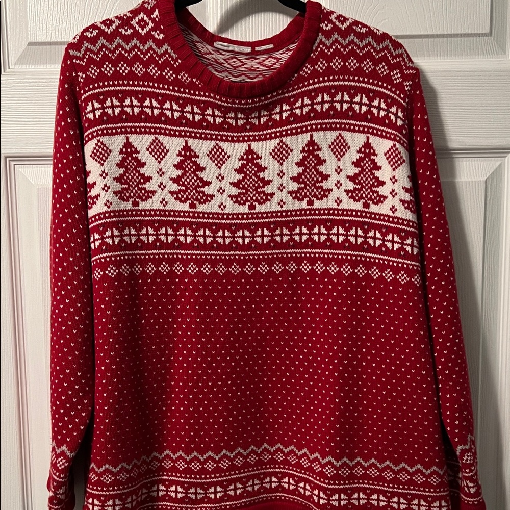 100% Cotton women’s Red and White Christmas Sweater
